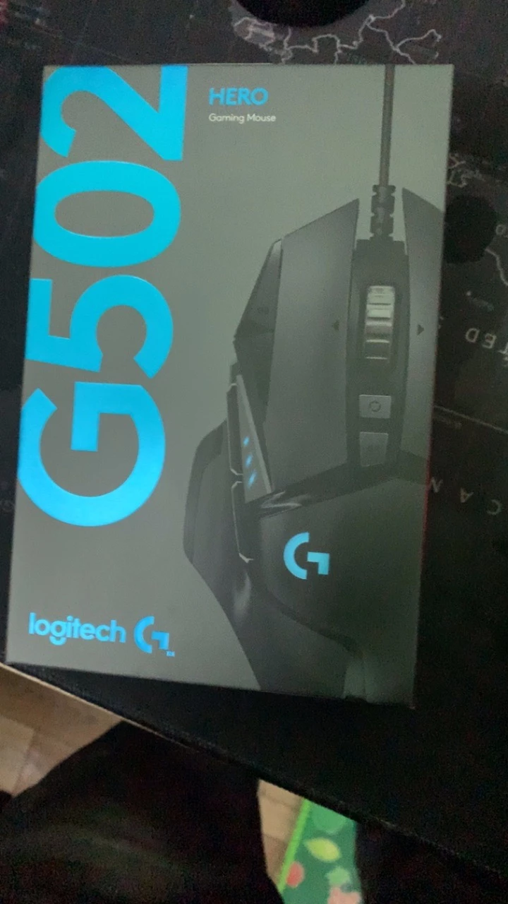 Chuột gaming có dây Logitech G502 Hero - Cảm biến Hero 25k, RGB, 11 nút lập trình