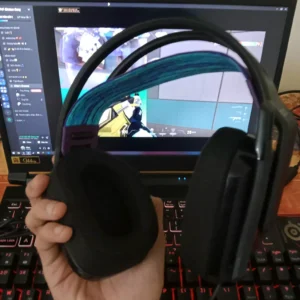 Tai nghe gaming có dây Logitech G335 - Jack 3.5mm Nhẹ 240g Tương thích PC PS5, Xbox