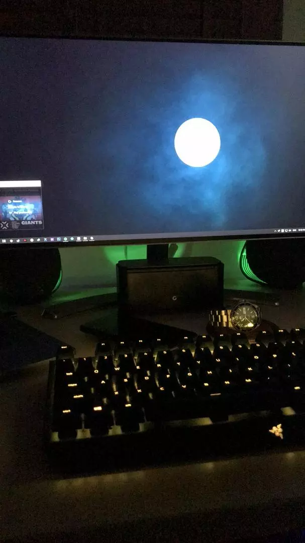 Loa gaming máy tính PC Logitech G G560 RGB LIGHTSYNC
