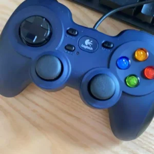 Tay cầm gaming console có dây Logitech F310 - 4 phím di chuyển D-Pad, TV Android