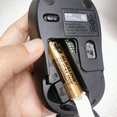 Chuột không dây Logitech M185 | Logitech M186 - USB, nhỏ gọn, thuận cả 2 tay, phù hợp PC/Laptop