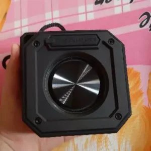Loa Bluetooth Tronsmart Groove V5.0/ Groove 2 V5.3 | Chống nước IPX7 | 18H chơi nhạc | Chế độ EQ kép | Bảo hành 12 tháng
