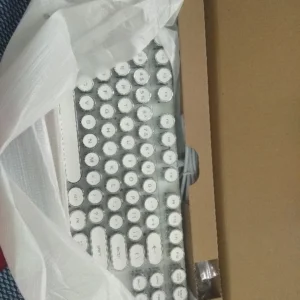Bàn phím cơ Leaven K660 Blue Switch Chống nước Có LED Phong Cách Cổ Điển