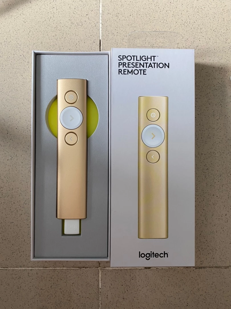 Bút trình chiếu không dây 30m Logitech Spotlight - Bluetooth, USB, phóng to để nhấn mạnh