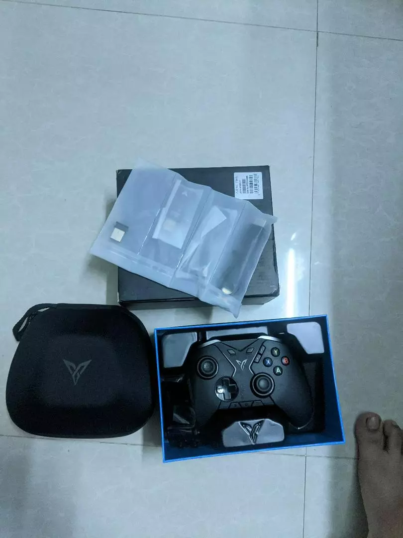 Flydigi Apex Octopus | Tay cầm chơi game cho IOS, Android và PC