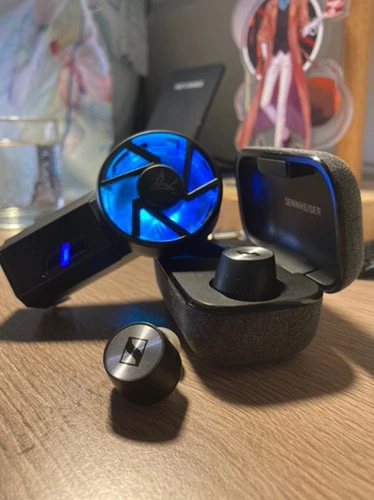 Flydigi Wasp Wing Pro | Quạt Tản Nhiệt Kết Hợp Sò Lạnh + Quạt Khí