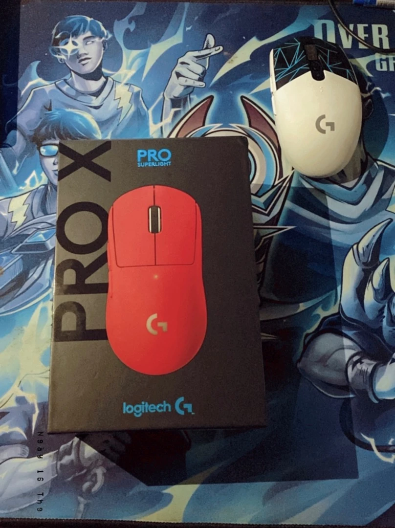 Chuột gaming không dây Logitech G Pro X Superlight - Siêu nhẹ, 5 nút lập trình, pin lâu