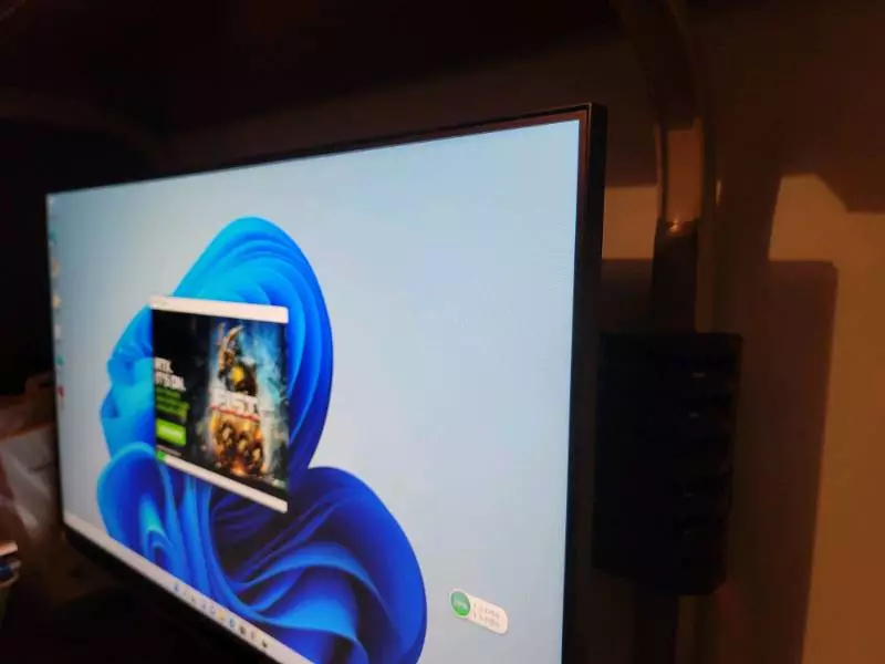 Màn Hình Samsung LF24T350FHEXXV 24"FHD IPS 75Hz 5ms AMD Freesync 3 Cạnh Chân-V