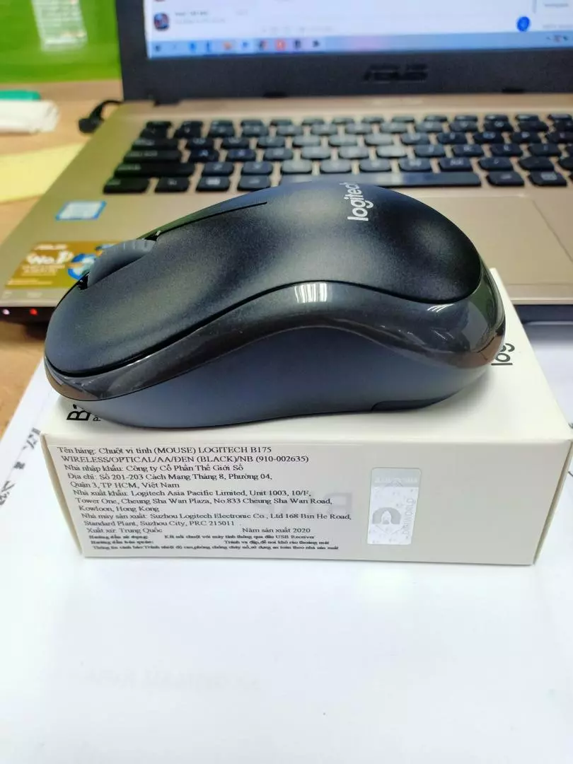 Chuột không dây Logitech B175 - USB 2.4Ghz, pin 1 năm, nhỏ gọn, thuận cả 2 tay, phù hợp PC/Laptop