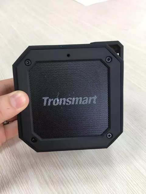 Loa Bluetooth Tronsmart Groove V5.0/ Groove 2 V5.3 | Chống nước IPX7 | 18H chơi nhạc | Chế độ EQ kép | Bảo hành 12 tháng