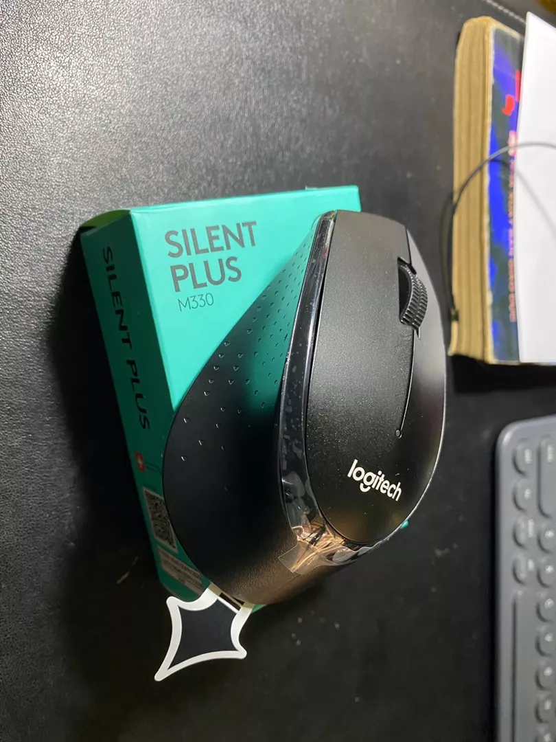 Chuột không dây Logitech M330 Silent Plus - Giảm ồn, USB, thuận tay phải, PC/ Laptop