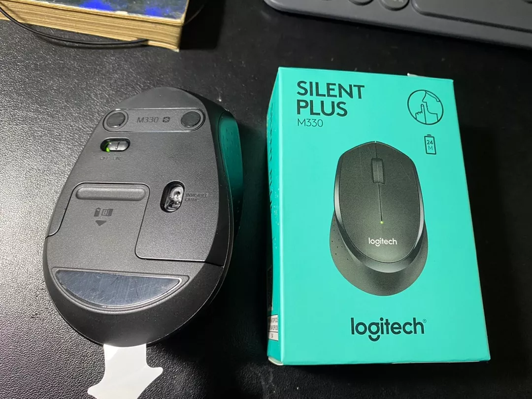 Chuột không dây Logitech M330 Silent Plus - Giảm ồn, USB, thuận tay phải, PC/ Laptop