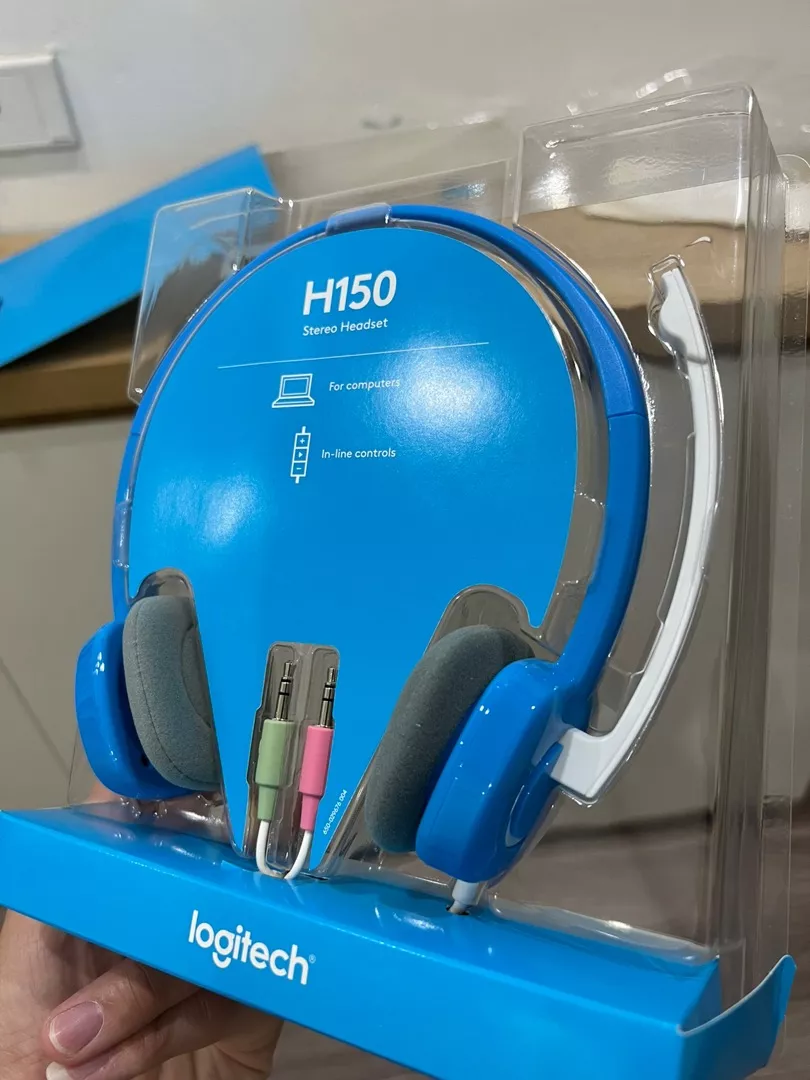 Tai nghe chụp tai Logitech H150 - 2 jack 3.5mm, Mic khử giảm tiếng ồn, âm thanh nổi