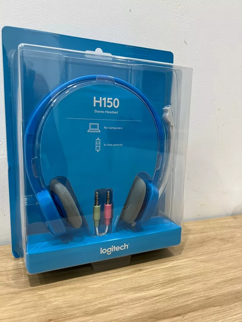 Tai nghe chụp tai Logitech H150 - 2 jack 3.5mm, Mic khử giảm tiếng ồn, âm thanh nổi