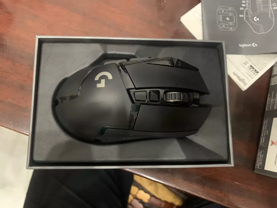 Chuột gaming không dây Logitech G502 LIGHTSPEED - RGB, 11 nút lập trình