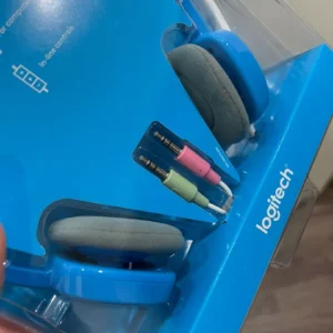 Tai nghe chụp tai Logitech H150 - 2 jack 3.5mm, Mic khử giảm tiếng ồn, âm thanh nổi
