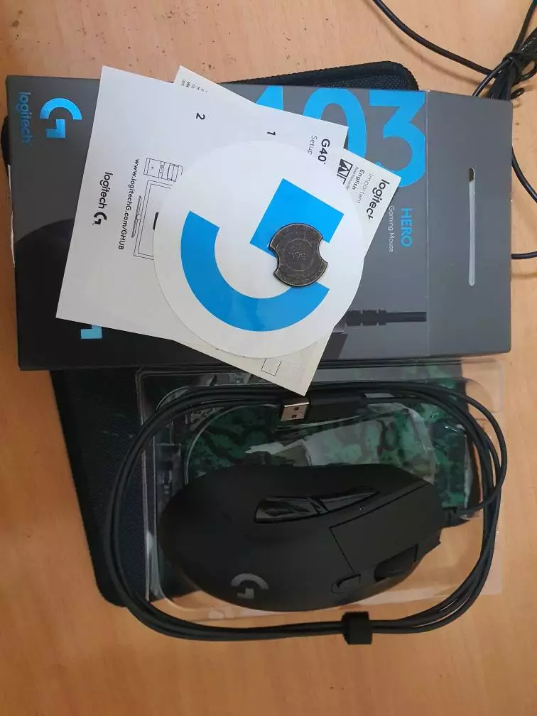 Chuột gaming có dây RGB Logitech G403 Hero - cảm biến 25k, công thái học, nhẹ 87g