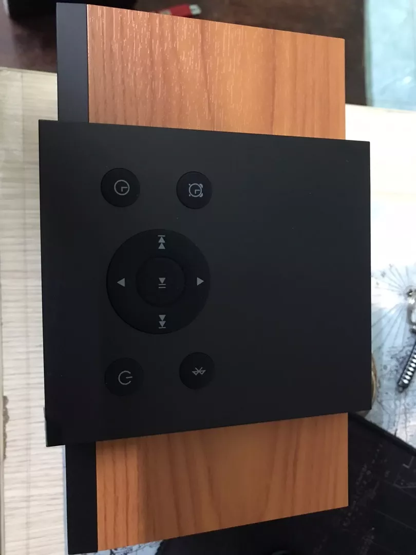 Loa Bluetooth Để Bàn EDIFIER MP260 - Màn Hình Led Hiển Thị Giờ - Công suất 12W - Chức Năng Báo Thức - 15 Tháng Bảo Hành