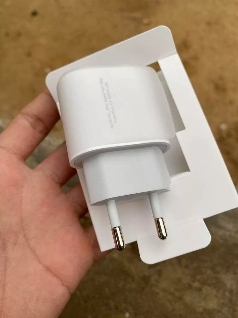 Phụ kiện Apple 20W USB-C Power Adapter chính hãng ZA/A