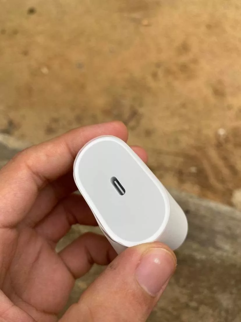 Phụ kiện Apple 20W USB-C Power Adapter chính hãng ZA/A