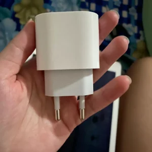 Phụ kiện Apple 20W USB-C Power Adapter chính hãng ZA/A