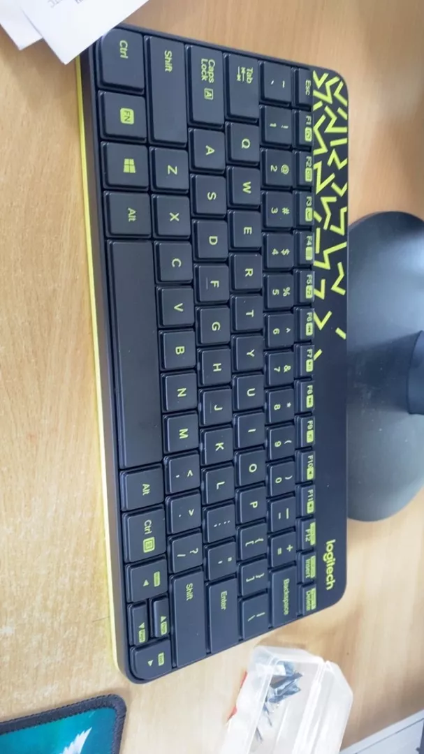 Combo chuột phím không dây Logitech MK240 - nhỏ gọn, 1 đầu thu USB, pin lâu