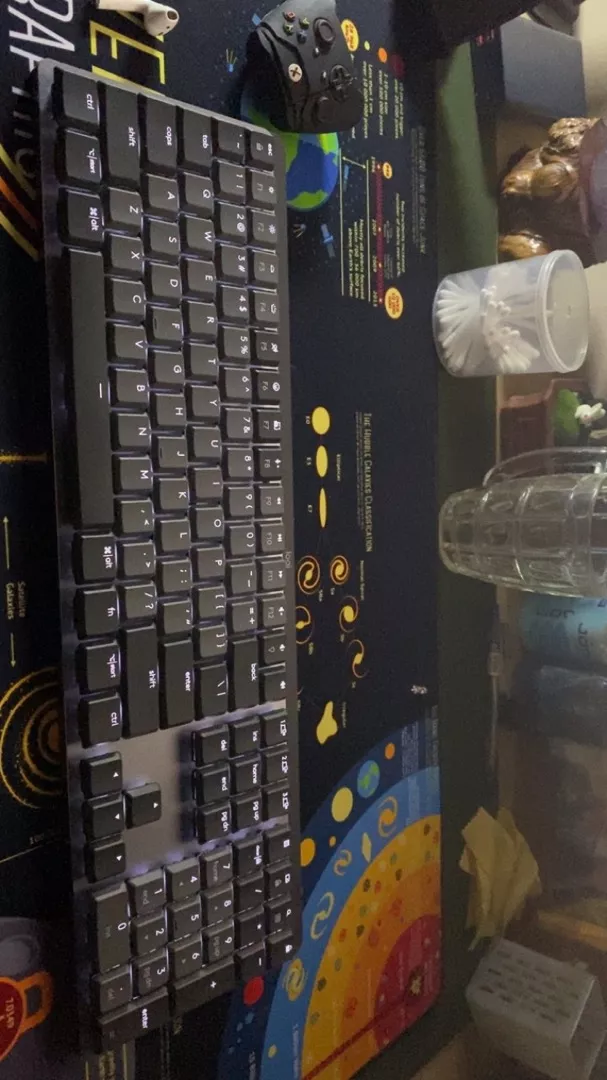 Bàn phím cơ không dây Logitech MX Mechanical – Tactile, chiếu sáng nền, sạc USB-C, mac OS | Win