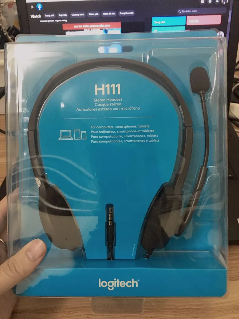 Tai nghe chụp tai Logitech H111 - 1 jack 3.5mm, Mic khử giảm tiếng ồn, âm thanh nổi