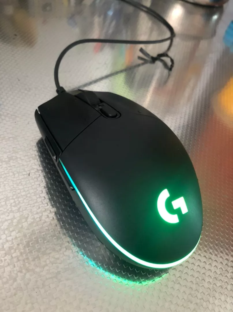 Chuột gaming có dây Logitech G102 Lightsync - Tùy chỉnh RGB, 6 nút lập trình, nhẹ