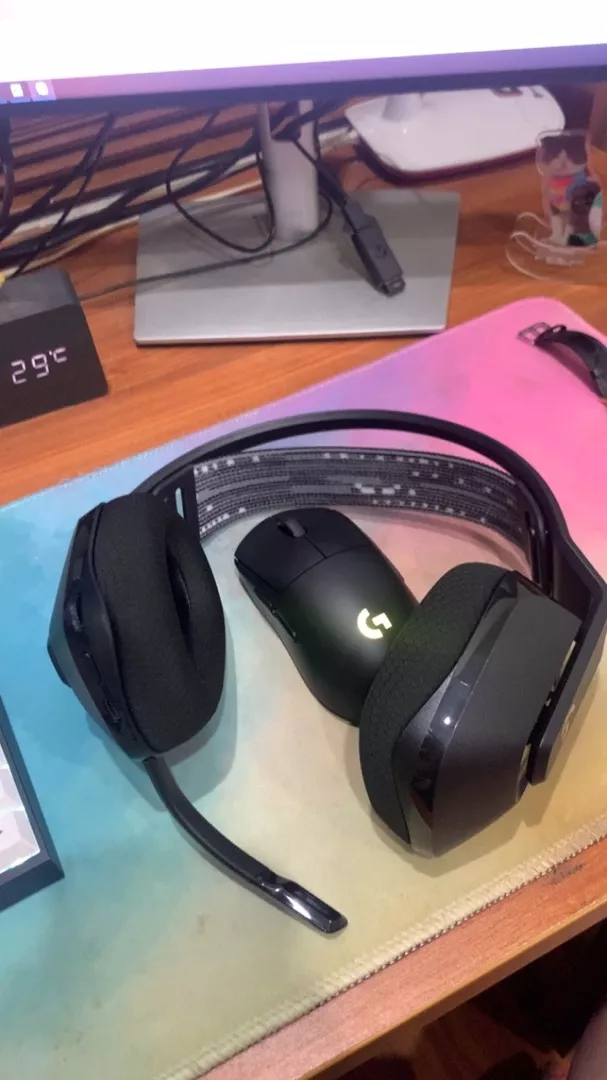 Tai nghe gaming không dây Logitech G733 - RGB, màn loa Pro-G, Mic Blue Voice