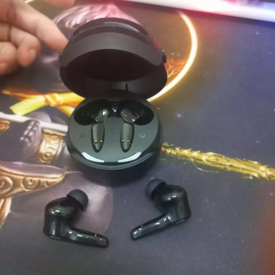 Tai nghe bluetooth gaming tws H03 tai nghe không dây chơi game nhét tai mũ 3 độ trễ cực thấp