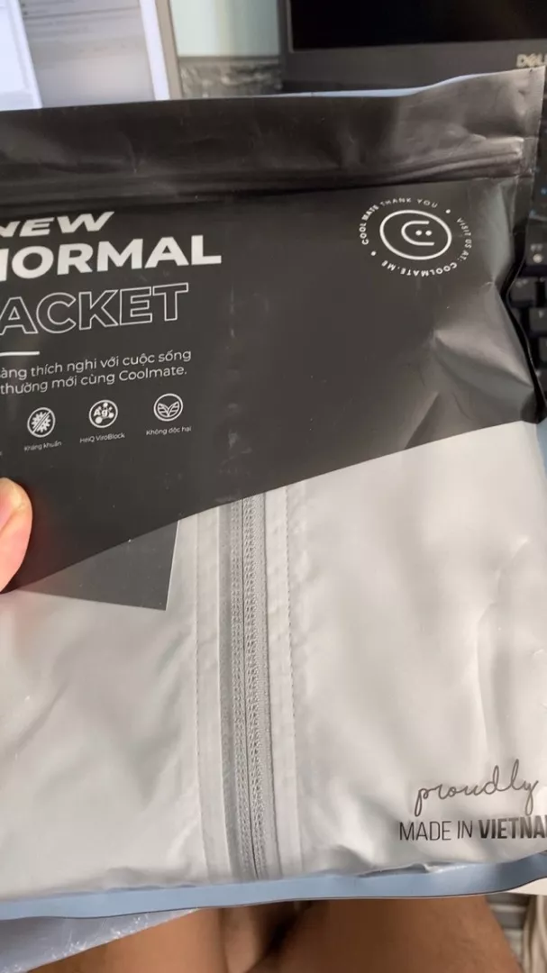 Áo khoác Daily Wear trượt nước, chống UV nhanh khô, áo khoác bốn mùa siêu nhẹ có mũ đa năng, áo chống nắng Coolmate