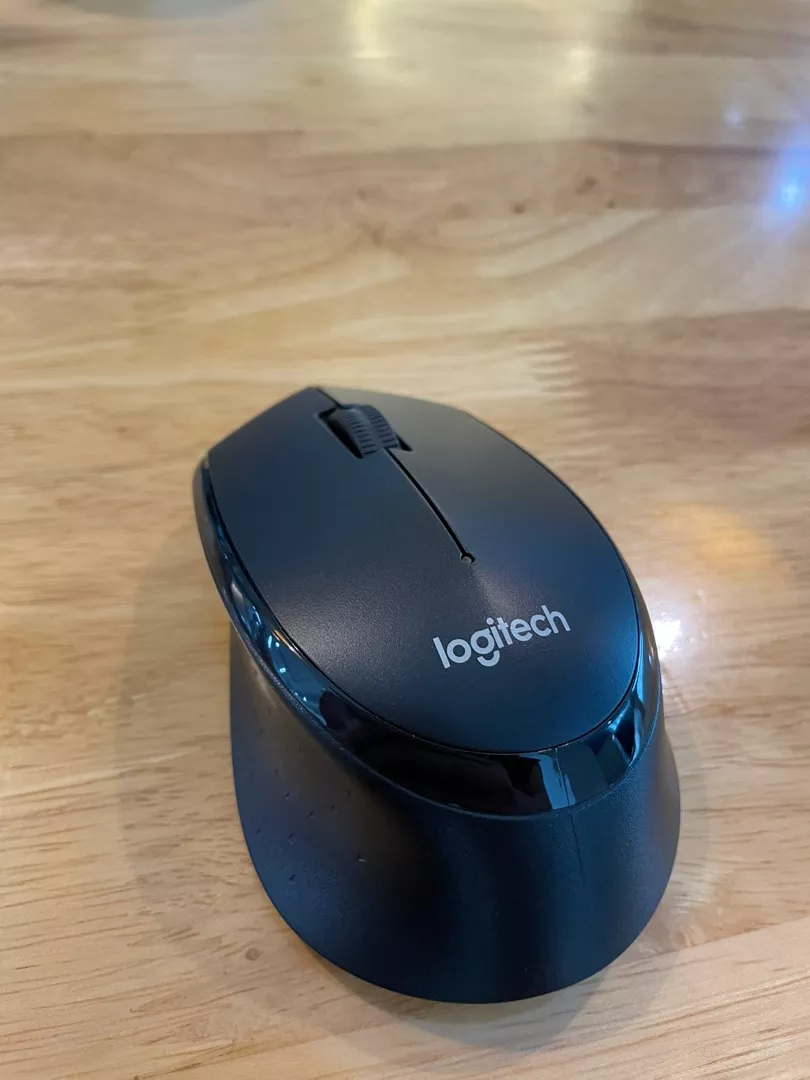 Chuột không dây Logitech M330 Silent Plus - Giảm ồn, USB, thuận tay phải, PC/ Laptop