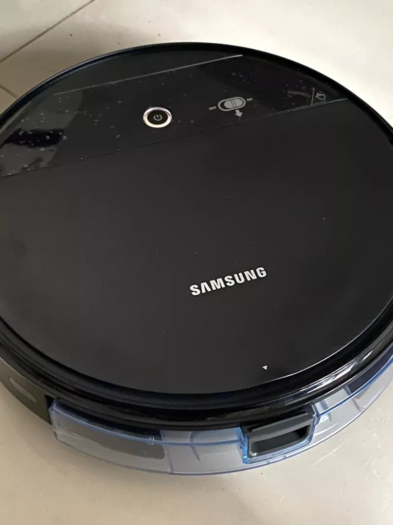 Robot hút bụi, lau sàn Samsung Powerbot-E lực hút cực mạnh 4200Pa (VR05R5050WK)