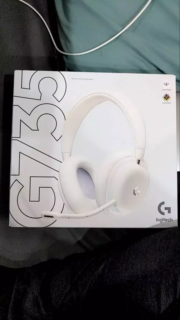 Tai nghe gaming không dây Logitech G735 Aurora Bluetooth & LIGHTSPEED, RGB PC Mac