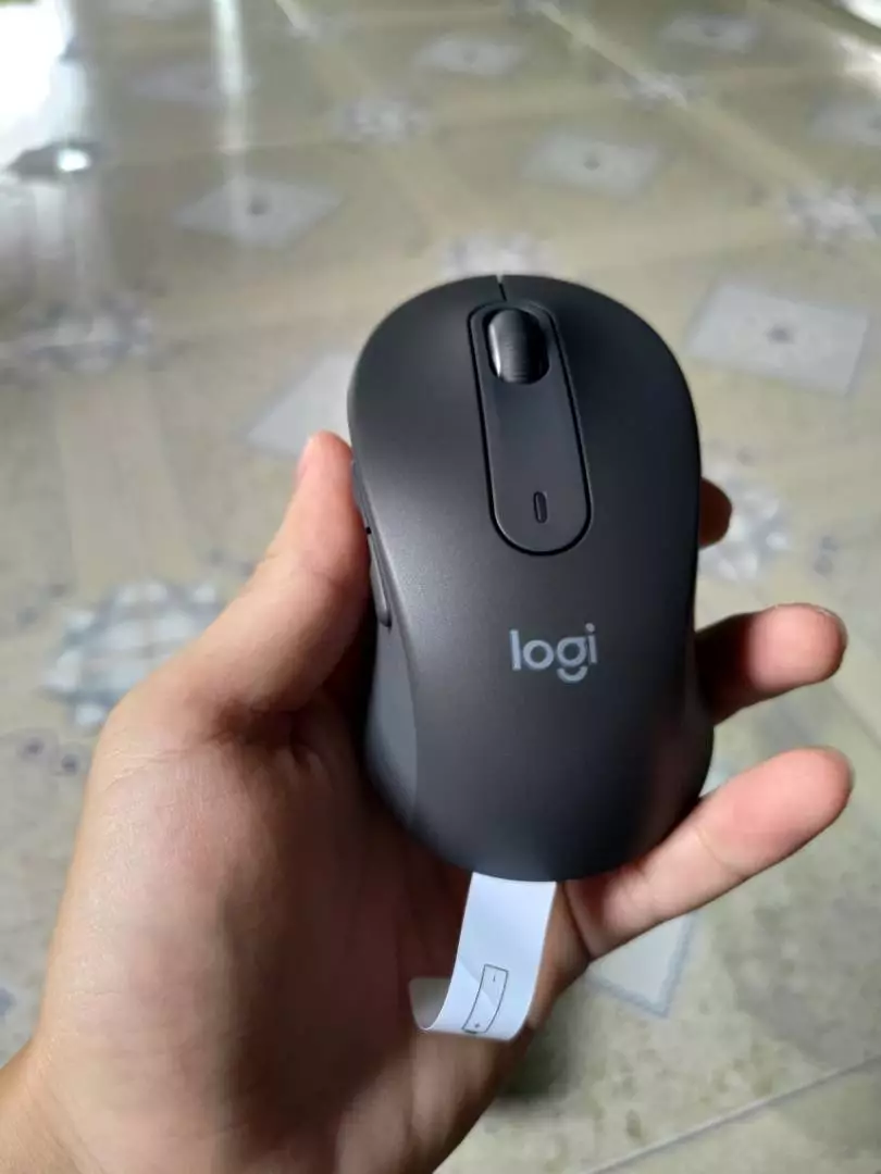 Chuột không dây bluetooth Logitech Signature M650 - SmartWheel, giảm ồn, tùy chỉnh các nút