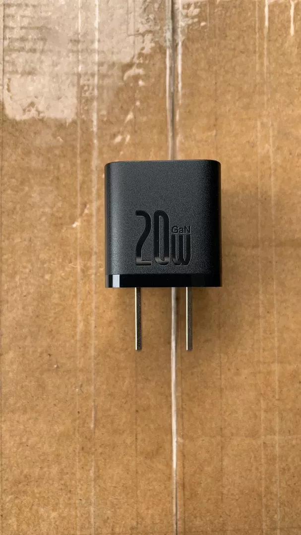 Củ sạc nhanh BASEUS PD 20W GaN5 1C thích hợp cho i14 13 12 pro max