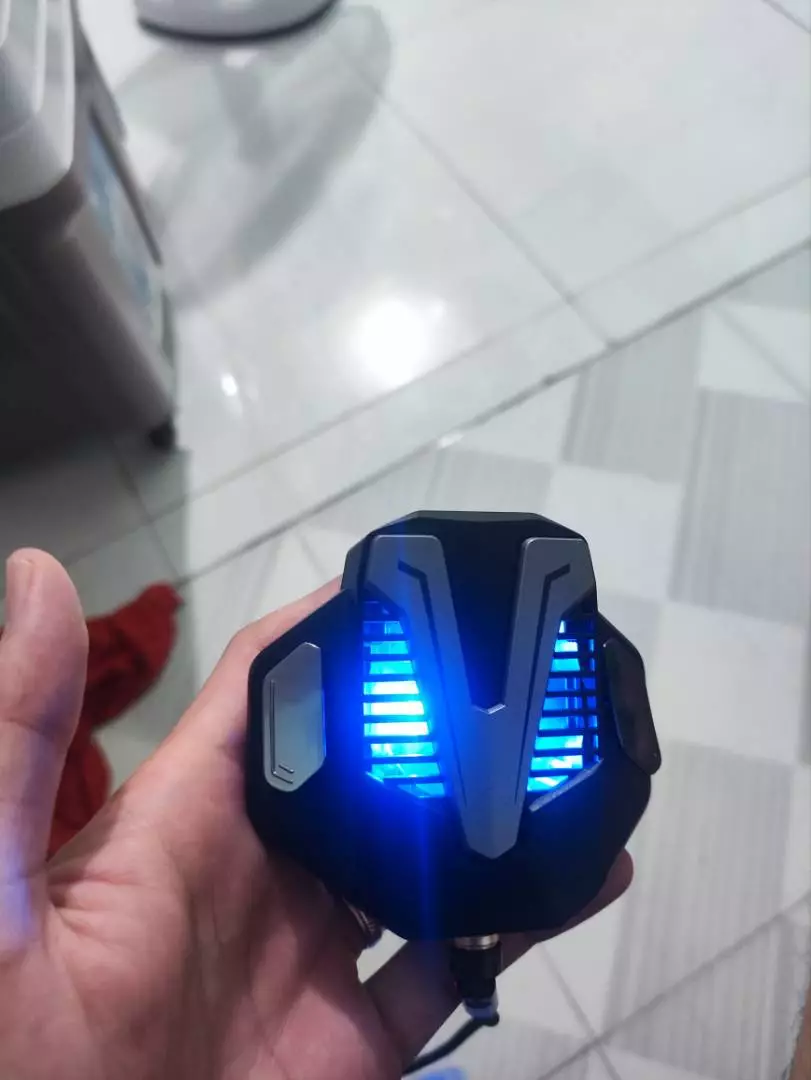 Quạt Tản Nhiệt F20 | Tích Hợp Nút Bấm Auto Tap 30 Nhịp Dành Cho Game FPS