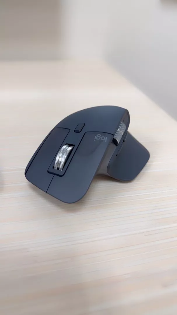 Chuột không dây Bluetooth Logitech MX Master 3s – Yên tĩnh, 8K DPI, Cuộn siêu nhanh, sạc USB-C