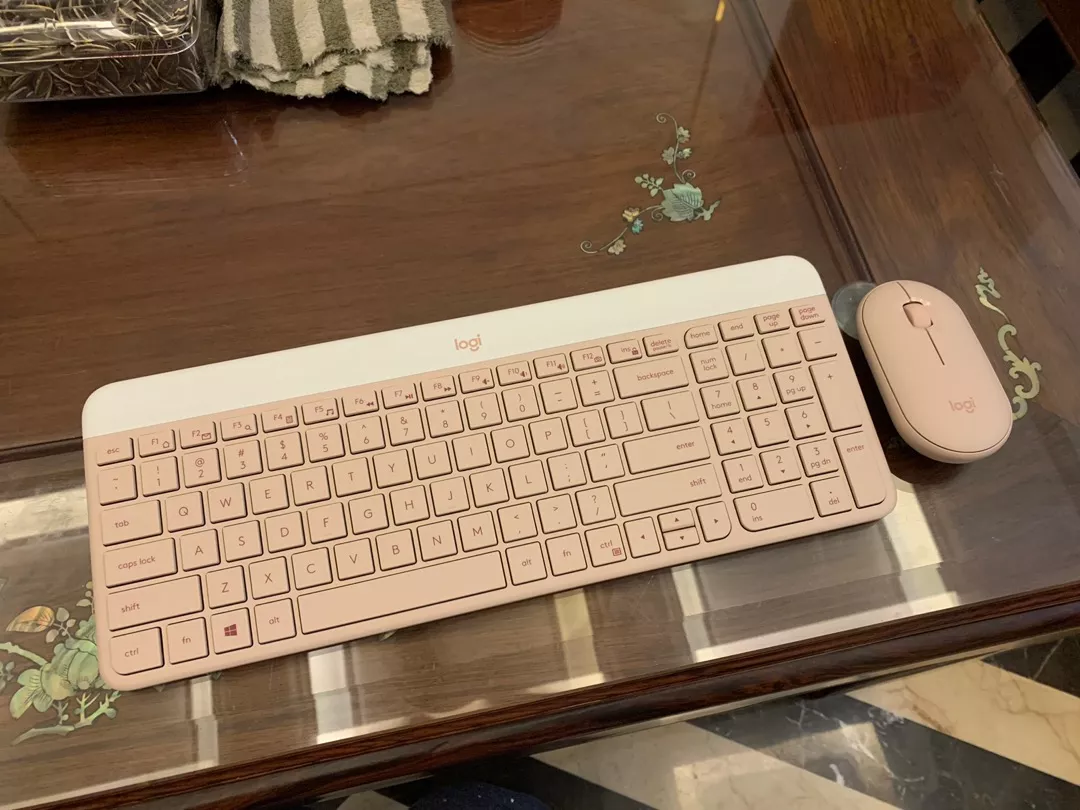 Combo chuột phím không dây Logitech MK470 - Giảm ồn, USB, pin lâu, thiết kế mảnh gọn