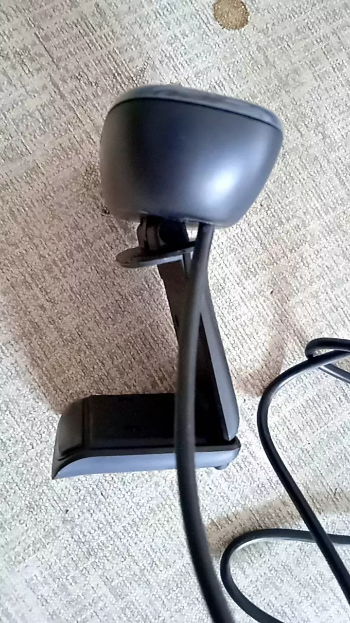 Webcam Logitech C270 720p HD - Góc cam 55o, mic giảm ồn, tự chỉnh sáng, chụp ảnh 3MB