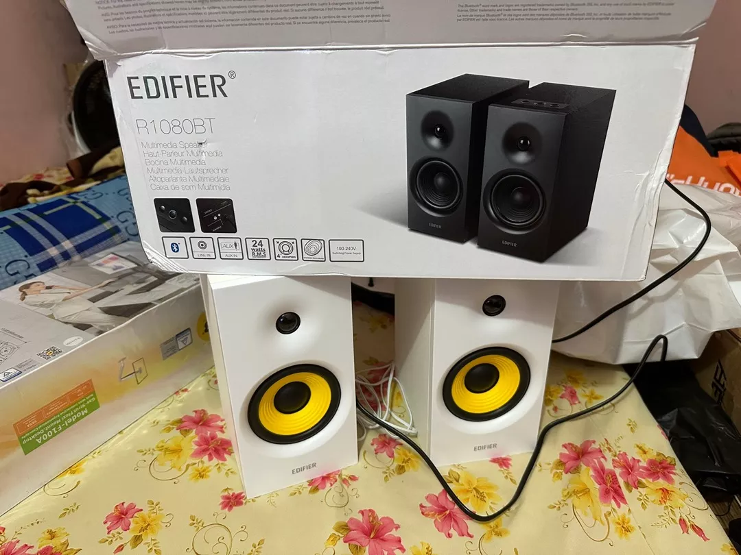 Loa Bookshelf Bluetooth Để Bàn EDIFIER R1080BT - Công Suất 24W - Âm Thanh Cân Bằng - Cổng Kết Nối AUX -15 Tháng Bảo Hành