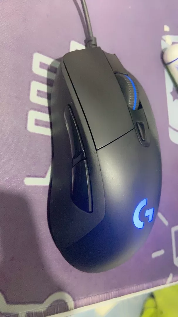 Chuột gaming có dây RGB Logitech G403 Hero - cảm biến 25k, công thái học, nhẹ 87g