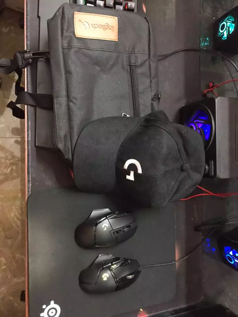 Chuột gaming không dây Logitech G G502 X LIGHTSPEED – Switch LIGHTFORCE Hybrid