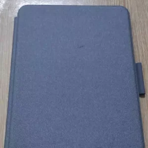 Bao da case kèm phím Logitech Combo Touch dành cho iPad Gen 10 (10.9 inch) - Tháo rời Trackpad