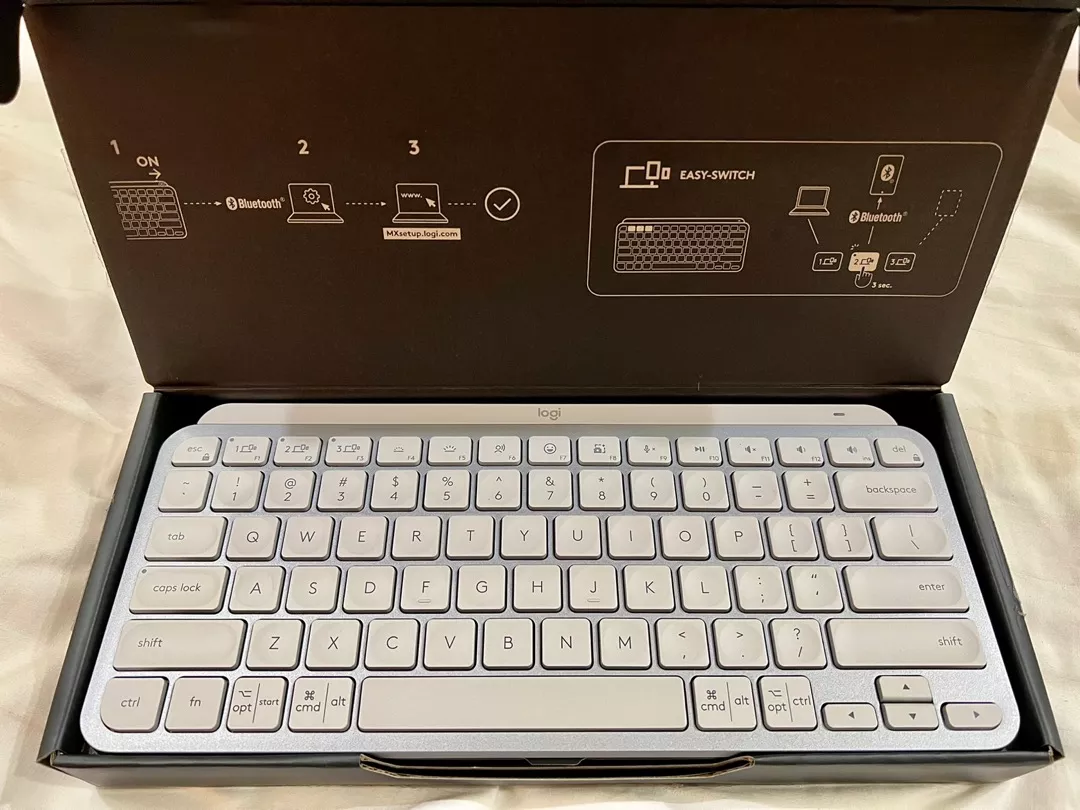 Bàn phím không dây Bluetooth Logitech MX Keys Mini - Nhỏ gọn, Phím tắt thông minh