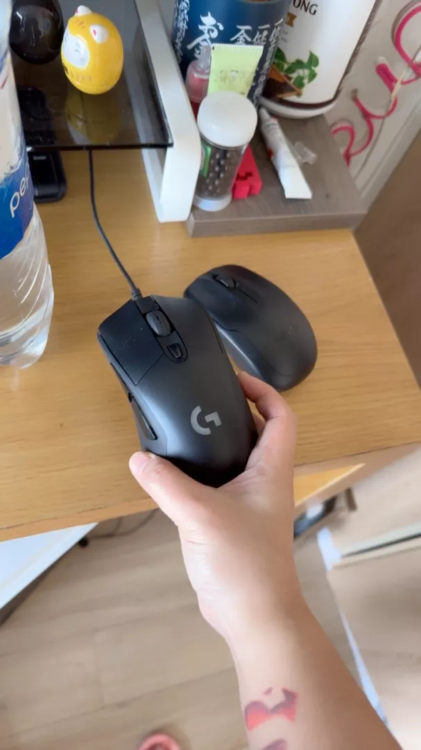 Chuột gaming có dây RGB Logitech G403 Hero - cảm biến 25k, công thái học, nhẹ 87g