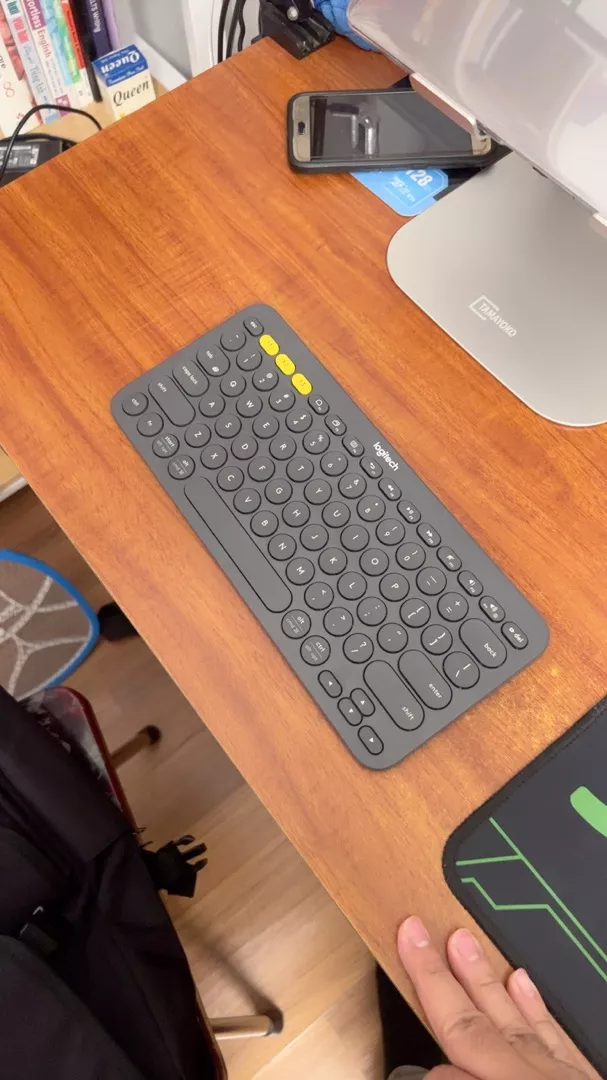 Bàn phím không dây Bluetooth Logitech Pebble K380 | K380s - giảm ồn, gọn nhẹ, đa thiết bị, Mac/ PC