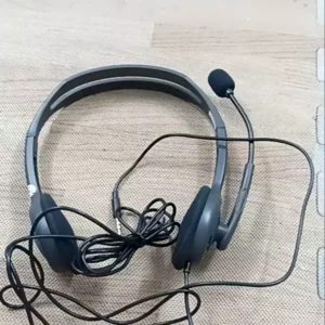 Tai nghe chụp tai Logitech H111 - 1 jack 3.5mm, Mic khử giảm tiếng ồn, âm thanh nổi