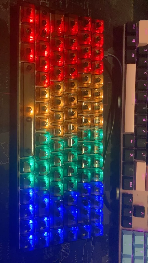 Bàn phím cơ LEAVEN TKL trong suốt K840 84 phím - 20 chế độ LED Rainbow - Hot-swap